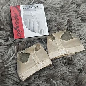 Capezio FootUndeez